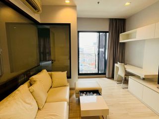 For sale 1 Beds condo in Khlong San, Bangkok