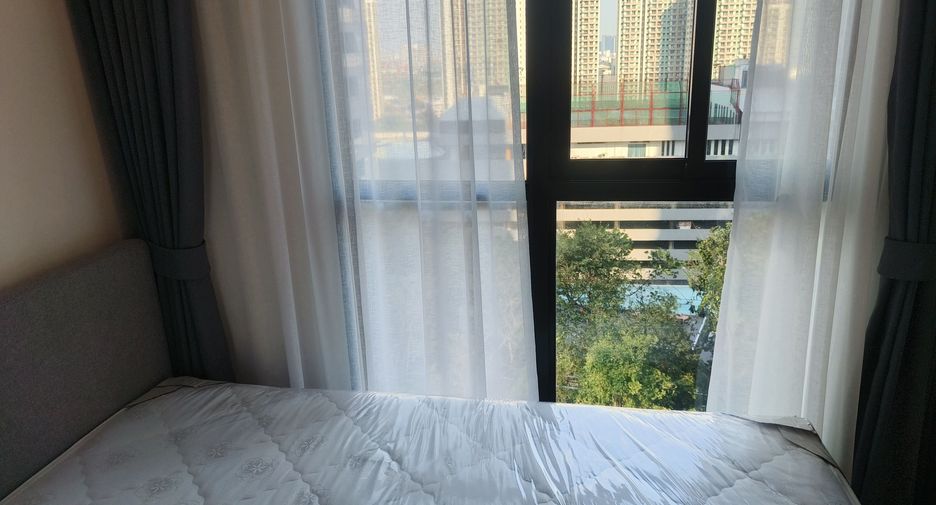 For rent 2 ベッドルーム condo in Huai Khwang, Bangkok
