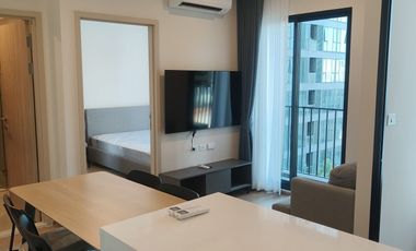 For rent 2 bedrooms condo in Huai Khwang, Bangkok