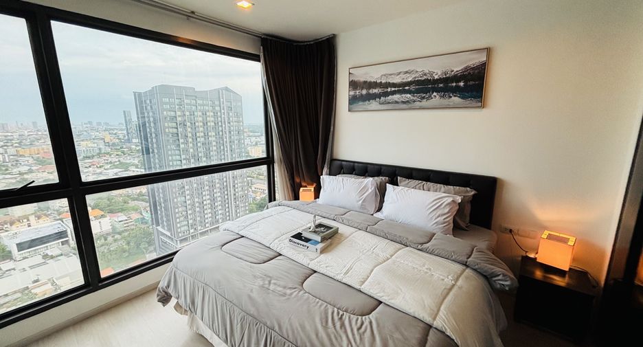 For rent 2 bedrooms condo in Khlong Toei, Bangkok
