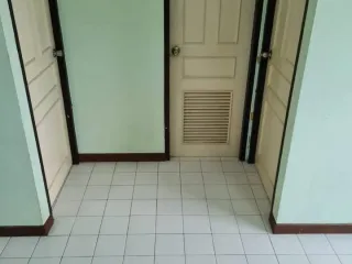 For sale 2 ベッドルーム condo in Wang Thonglang, Bangkok