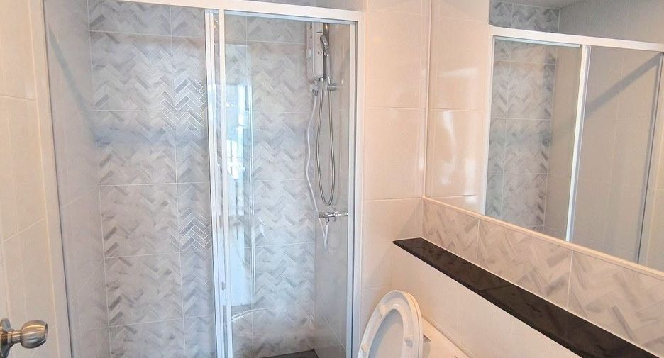 Condo en alquiler de estudio en Chom Thong, Bangkok