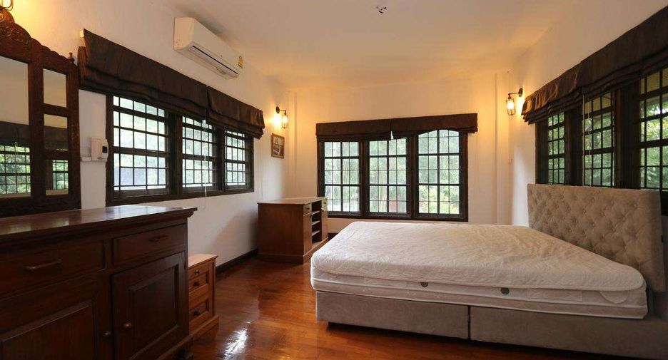 For sale 3 bedrooms house in Mueang Chiang Mai, Chiang Mai