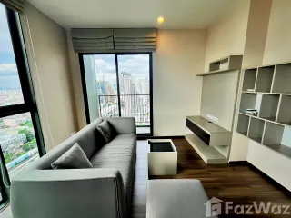 For sale 2 ベッドルーム condo in Khlong San, Bangkok