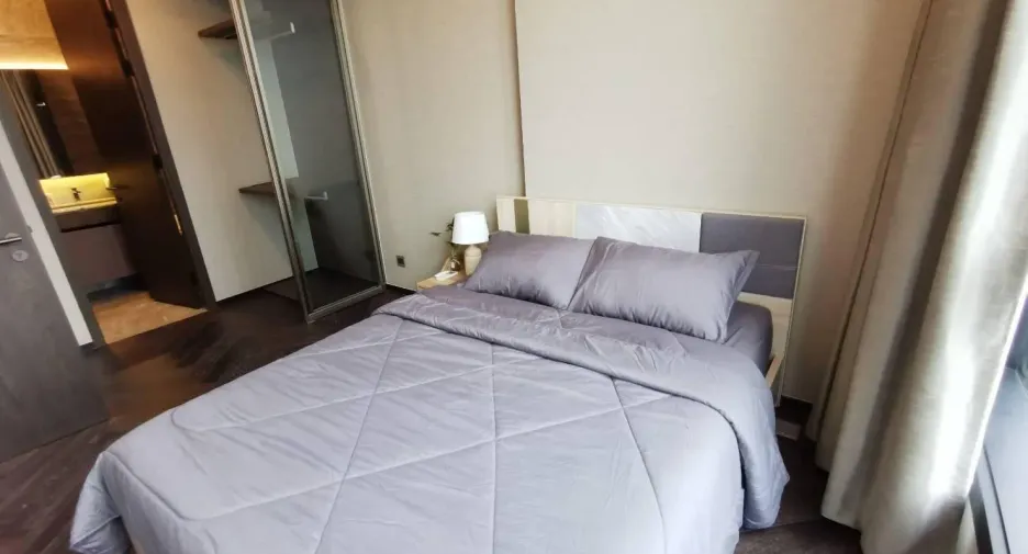 For sale 1 bed condo in Khlong Toei, Bangkok