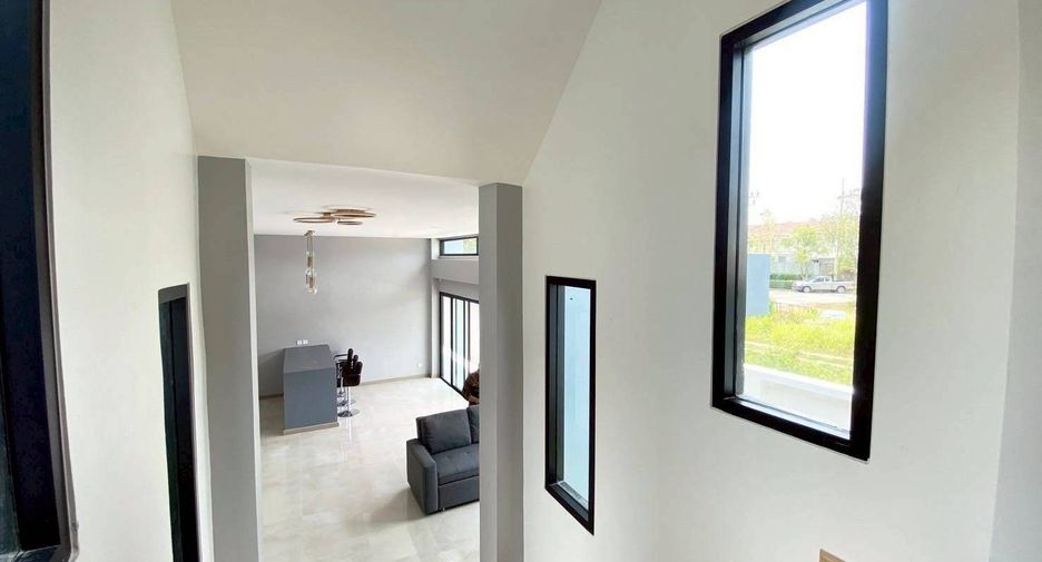 Villa zum Kauf mit 5 Zimmer in Mueang Phuket, Phuket
