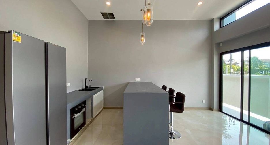 Villa zum Kauf mit 5 Zimmer in Mueang Phuket, Phuket
