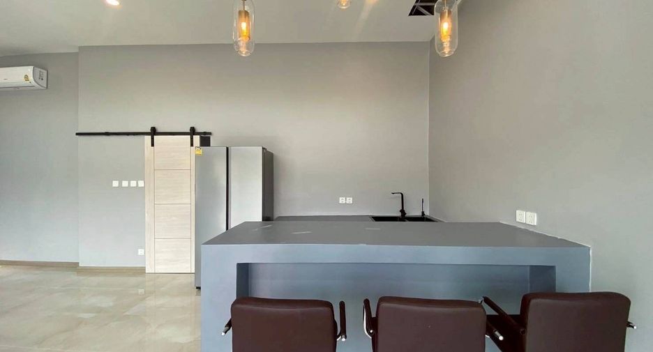 Villa zum Kauf mit 5 Zimmer in Mueang Phuket, Phuket
