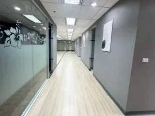 Oficina en alquiler en Watthana, Bangkok