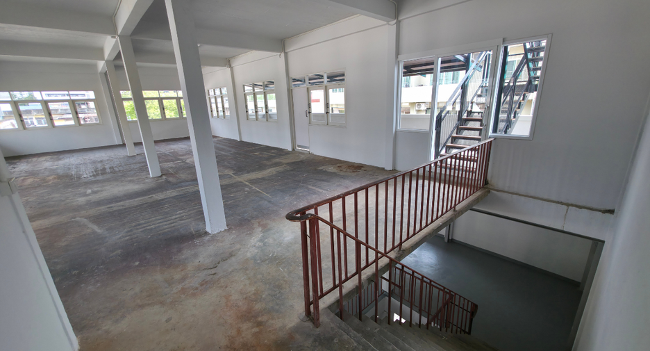 À vendre et à louer studio maison à Din Daeng, Bangkok