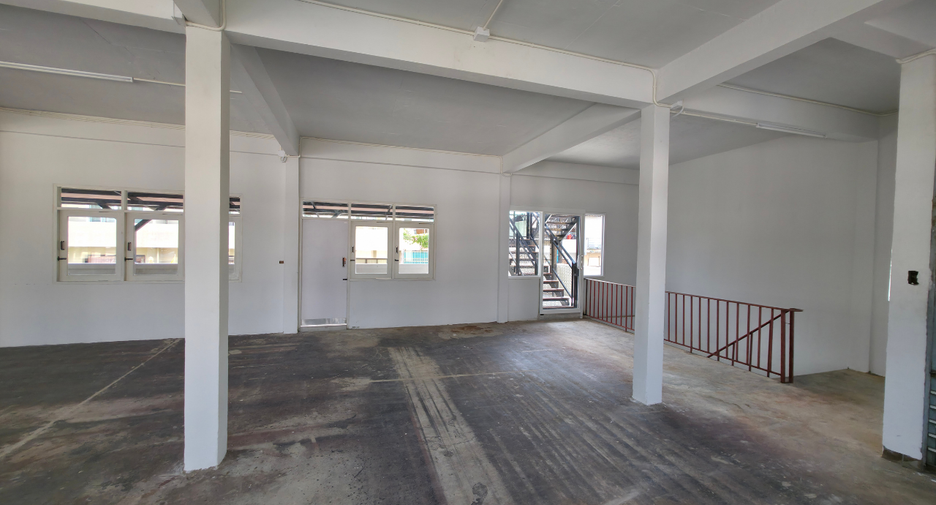 À vendre et à louer studio maison à Din Daeng, Bangkok