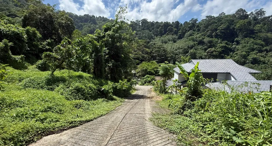 For sale 6 bedrooms villa in Kathu, Phuket