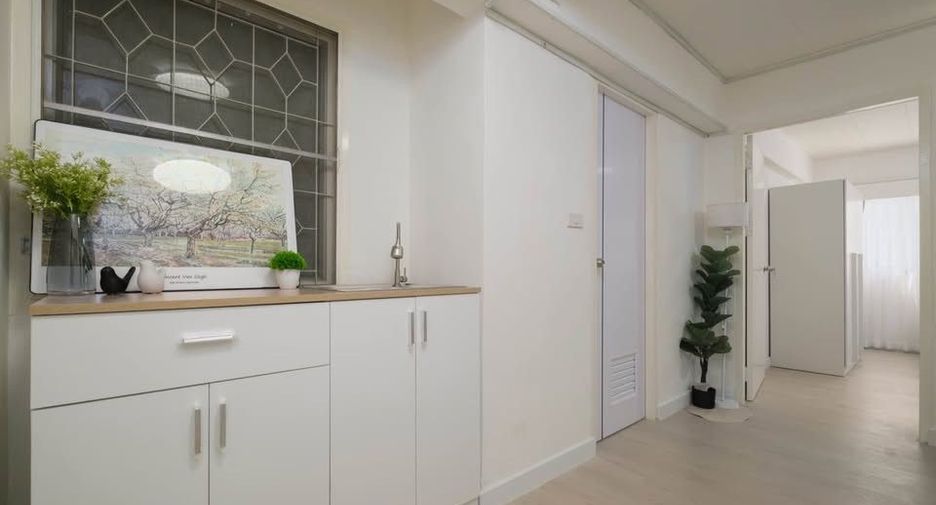 Condo en venta de 2 habitaciones en Lat Phrao, Bangkok