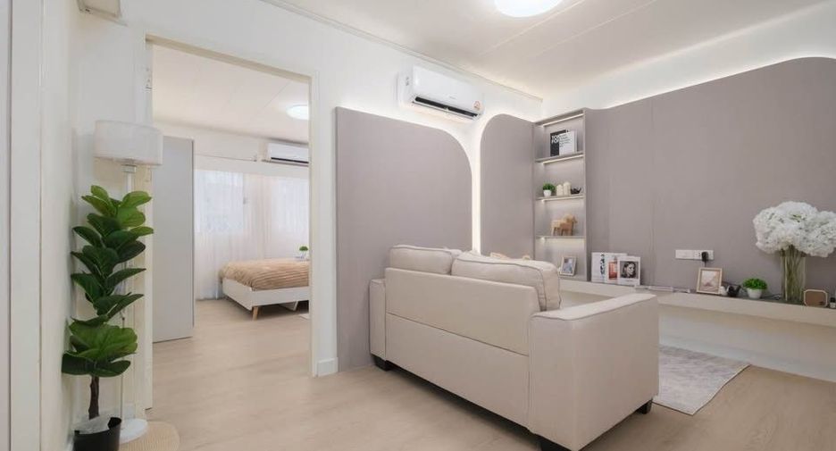 Condo en venta de 2 habitaciones en Lat Phrao, Bangkok