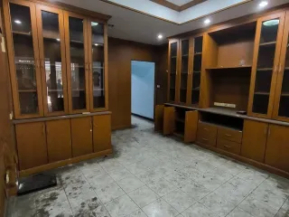Reihenhaus zum Kauf mit 5 Zimmer in Bang Sue, Bangkok