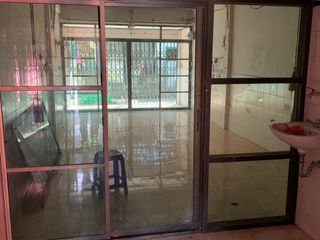 Casa adosada en venta de 5 habitaciones en Bang Sue, Bangkok