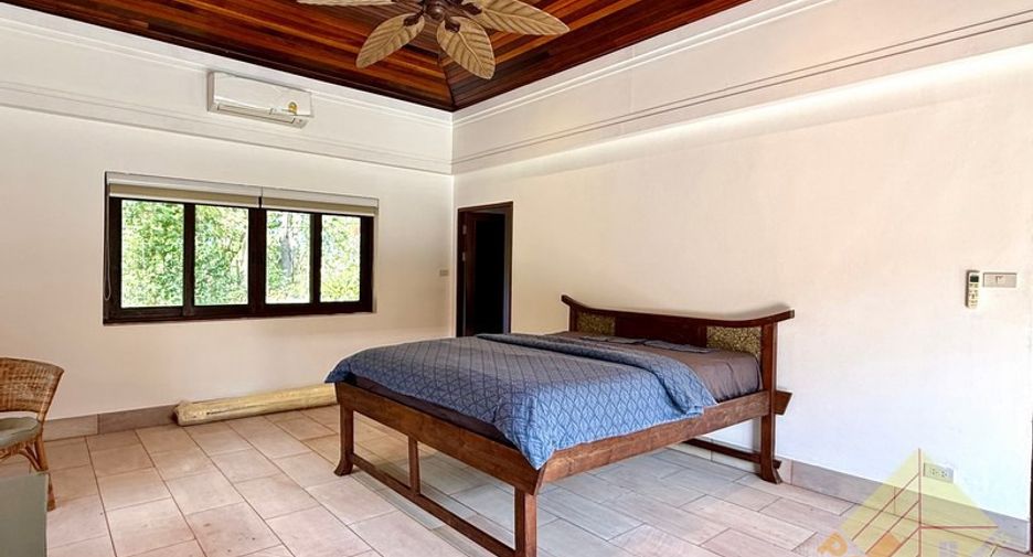 Casa en venta de 4 habitaciones en Bang Saray, Pattaya