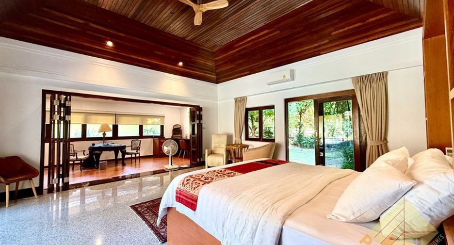 Casa en venta de 4 habitaciones en Bang Saray, Pattaya