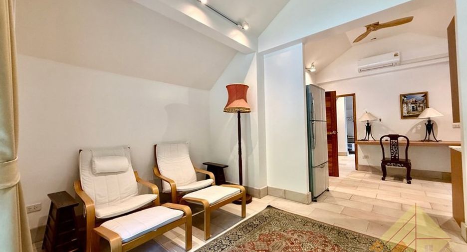 Casa en venta de 4 habitaciones en Bang Saray, Pattaya