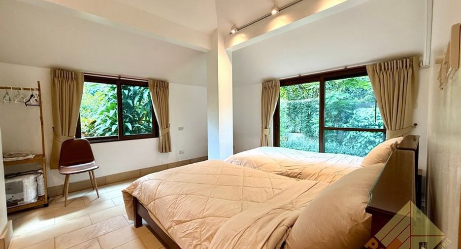 Casa en venta de 4 habitaciones en Bang Saray, Pattaya