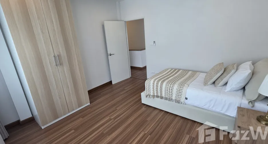 Casa en venta de 4 habitaciones en Thalang, Phuket