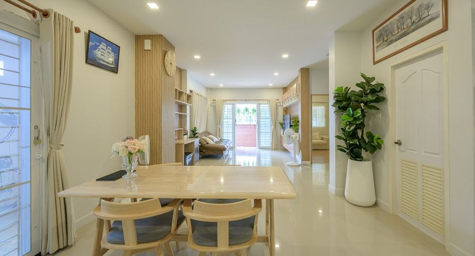 出售 3 卧室 独立屋 在 Bang Lamung, Chon Buri