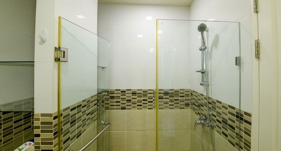 Condo en alquiler de 1 habitaciones en Bang Lamung, Chonburi