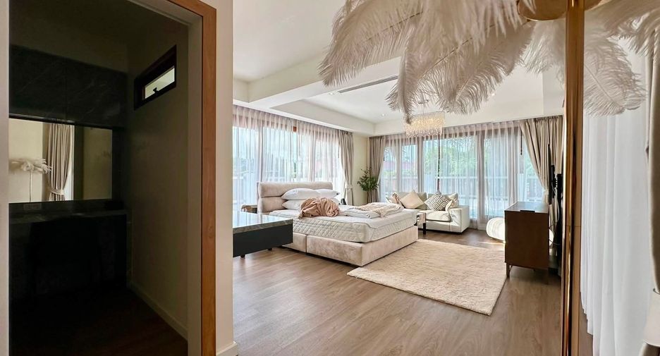 À vendre et à louer 4 chambres villa à Mueang Phuket, Phuket