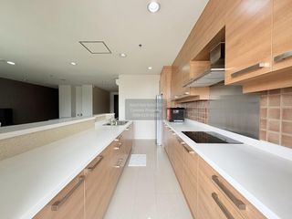Condo en venta de 2 habitaciones en Watthana, Bangkok