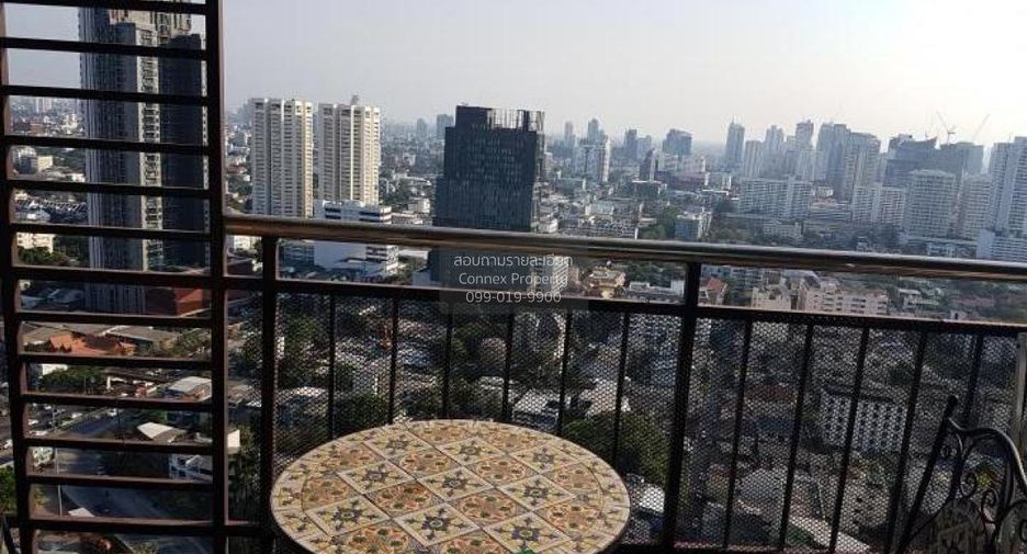 À louer 2 chambres condo à Watthana, Bangkok
