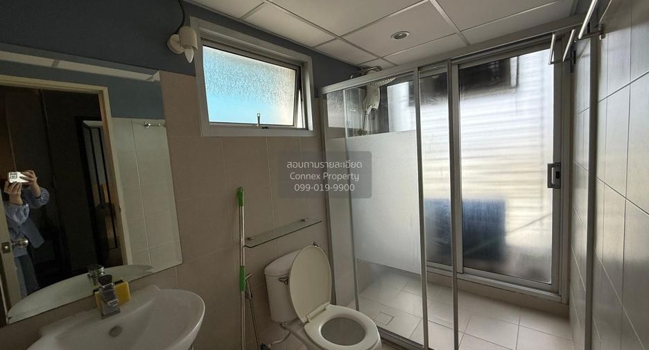 Wohnung zur Miete mit 1 Zimmer in Watthana, Bangkok