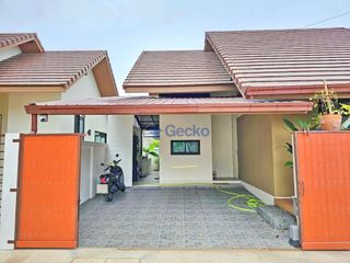 Casa en alquiler de 2 habitaciones en Bang Lamung, Chonburi