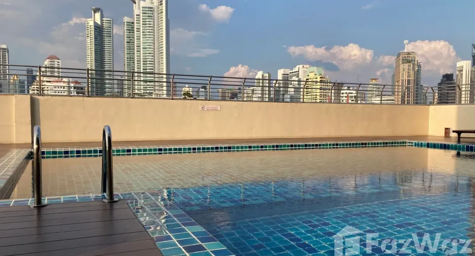 Wohnung zum Kauf mit 2 Zimmer in Khlong Toei, Bangkok