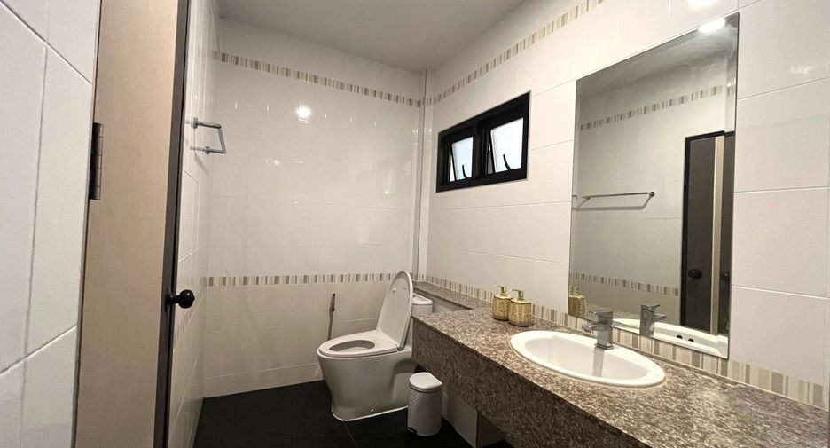 For rent 3 bedrooms villa in Kathu, Phuket