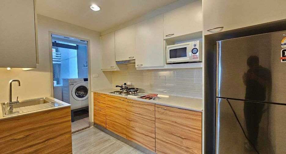 Condo en alquiler de 2 habitaciones en Yan Nawa, Bangkok