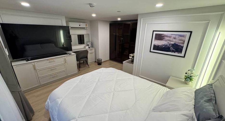 Condo en alquiler de 1 habitaciones en Khlong Toei, Bangkok