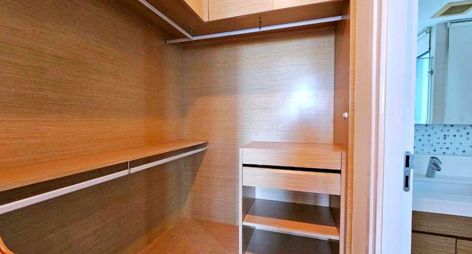 Wohnung zur Miete und zum Kauf mit 1 Zimmer in Khlong Toei, Bangkok