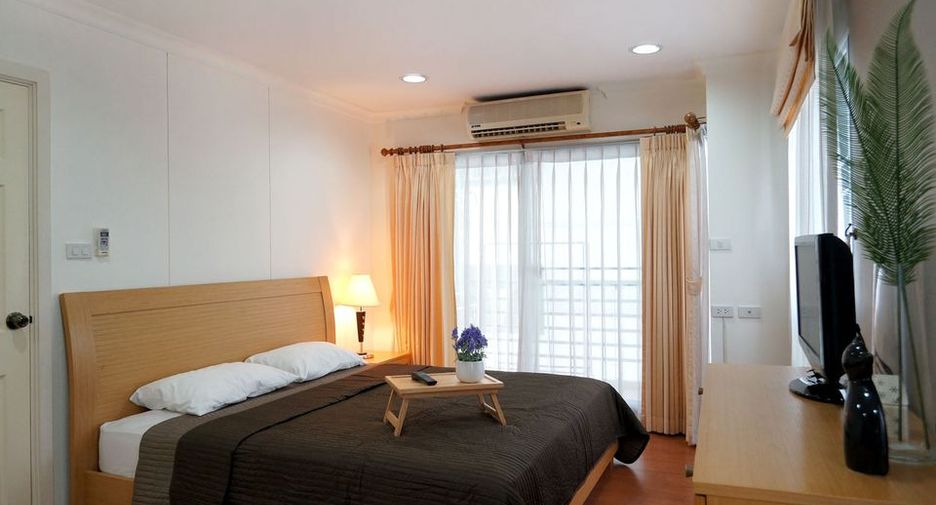 For rent 2 ベッドルーム condo in Khlong Toei, Bangkok