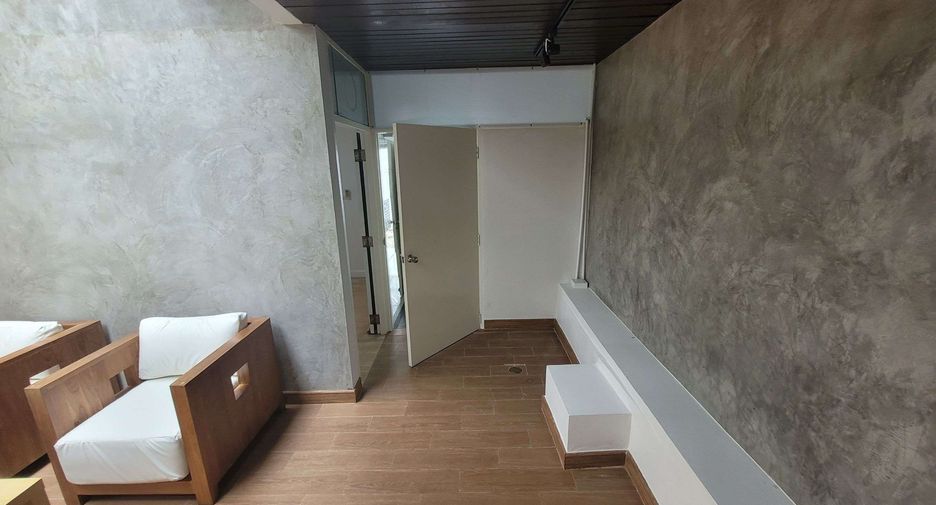 出租 2 卧室 独立屋 在 Khlong Toei, 曼谷