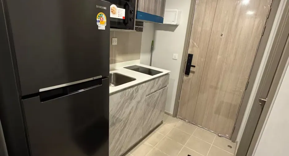 À vendre studio condo à Phra Khanong, Bangkok