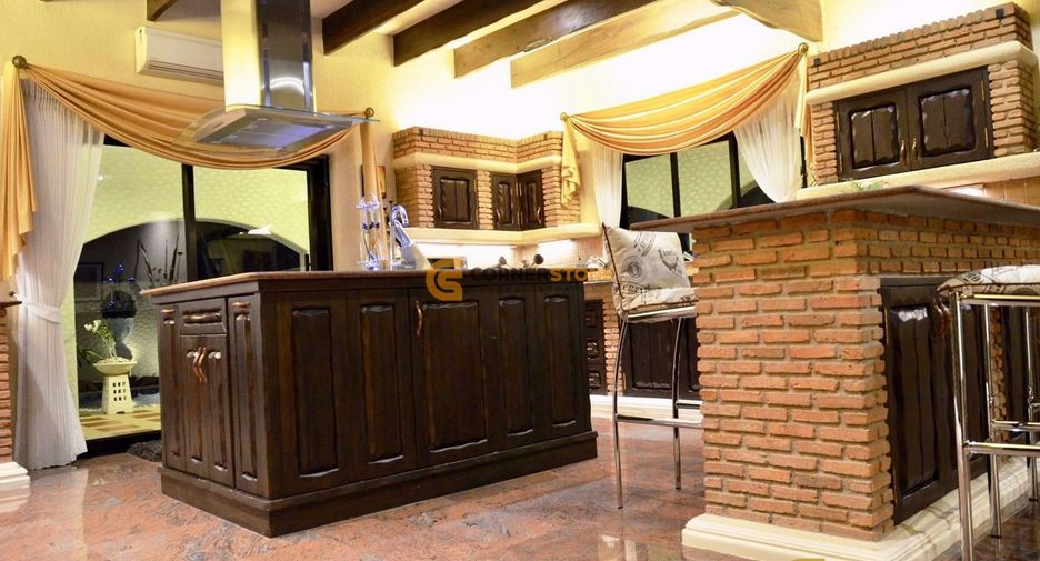 For rent 6 bedrooms house in Bang Lamung, Chonburi