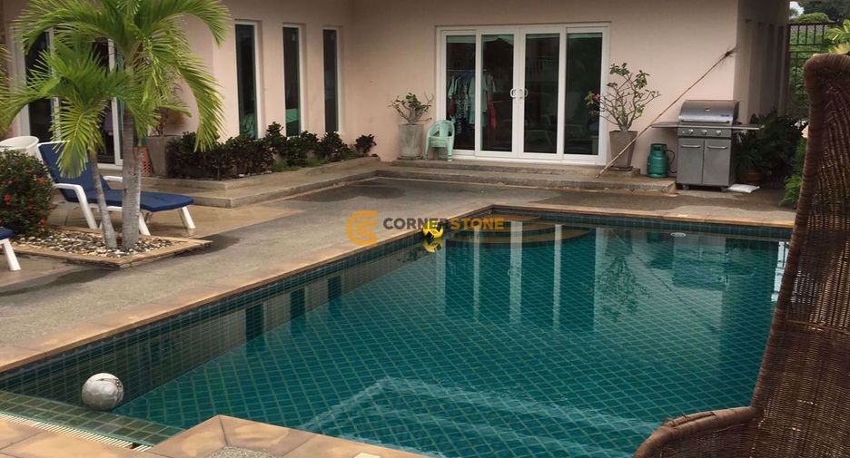 For sale 3 bedrooms house in Huay Yai, Pattaya