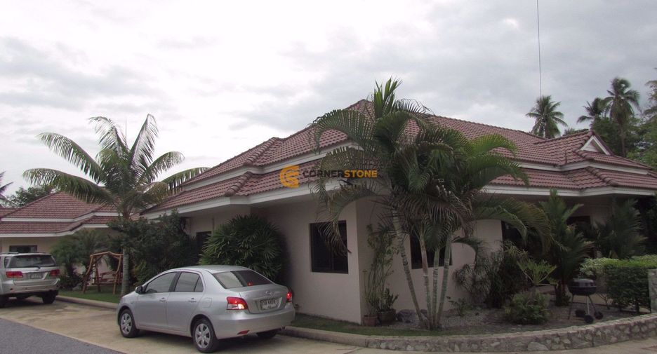 For sale 3 bedrooms house in Huay Yai, Pattaya