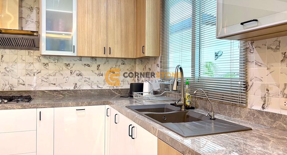 À vendre 6 chambres maison à Huay Yai, Pattaya