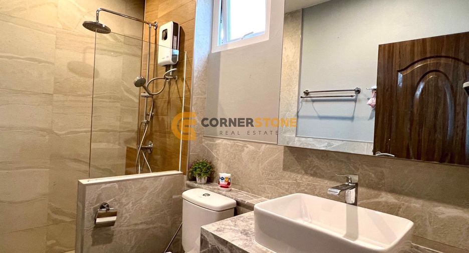 À vendre 6 chambres maison à Huay Yai, Pattaya