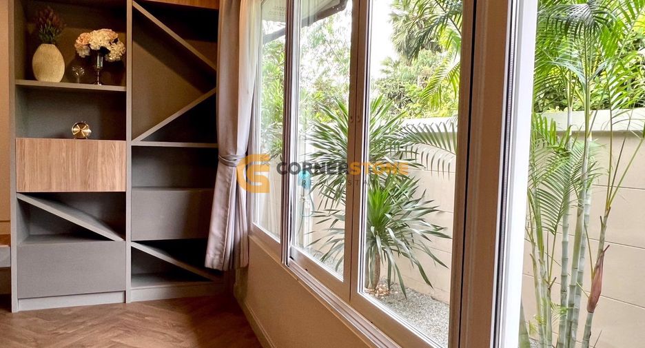 À vendre 6 chambres maison à Huay Yai, Pattaya