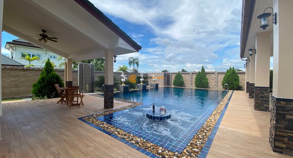 Casa en venta de 5 habitaciones en Huay Yai, Pattaya