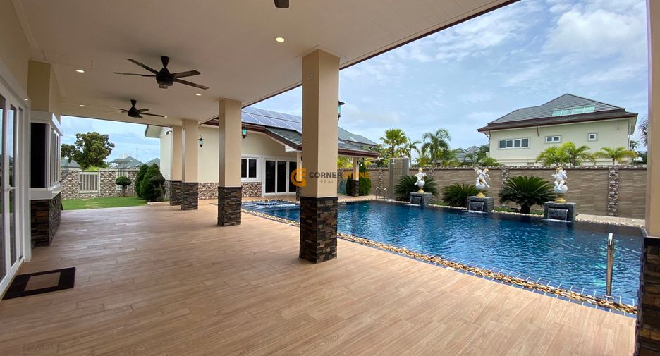 Casa en venta de 5 habitaciones en Huay Yai, Pattaya