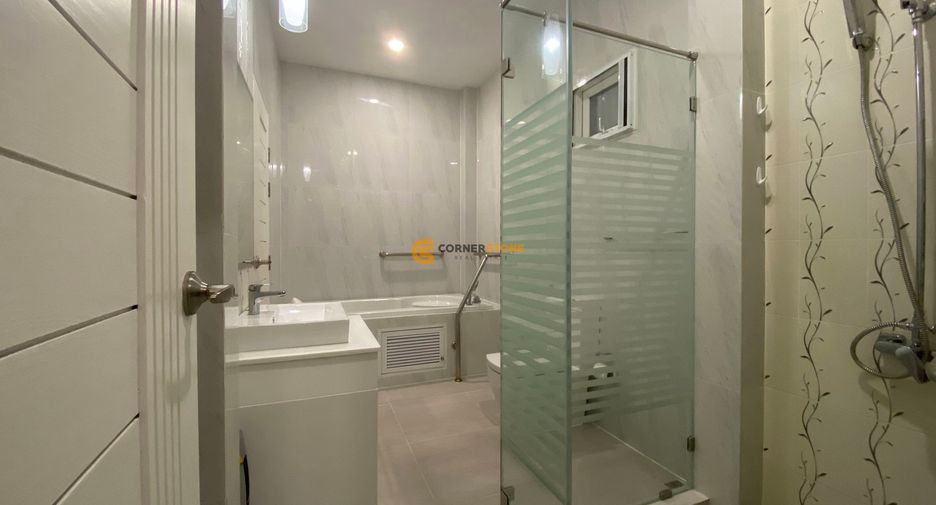 Casa en venta de 5 habitaciones en Huay Yai, Pattaya