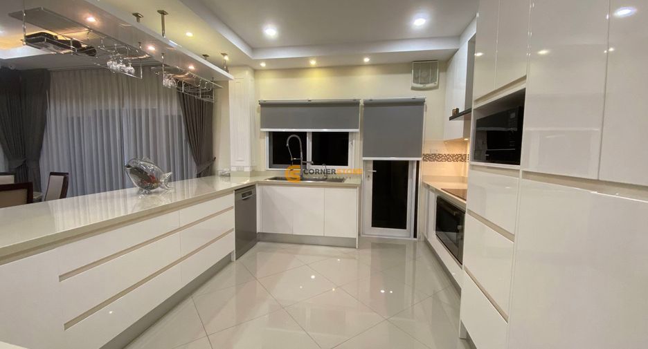 Casa en venta de 5 habitaciones en Huay Yai, Pattaya